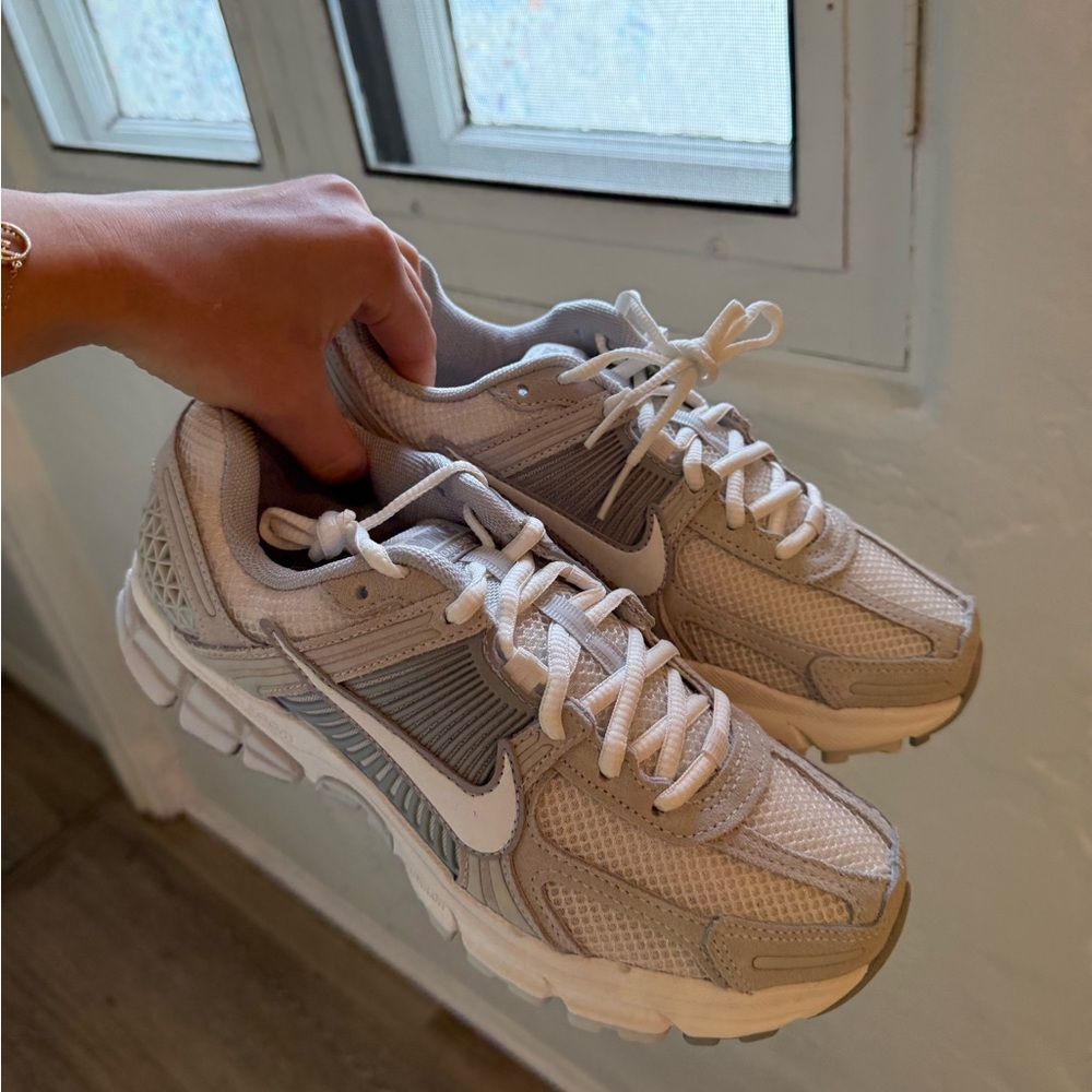 Nike Women's White and Gray Sneakers